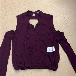 NWT Charlotteusse Open Shoulder Top - PURPLE